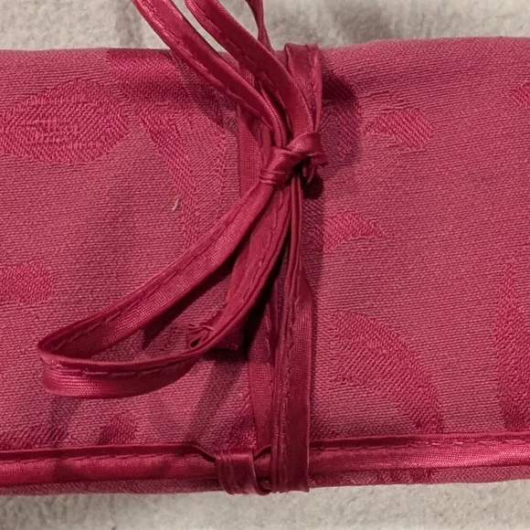 Vintage Mary Kay Roll-Up Pink Jacquard Travel Jewelry Bag & Dual Lipstick Case - Picture 3 of 5